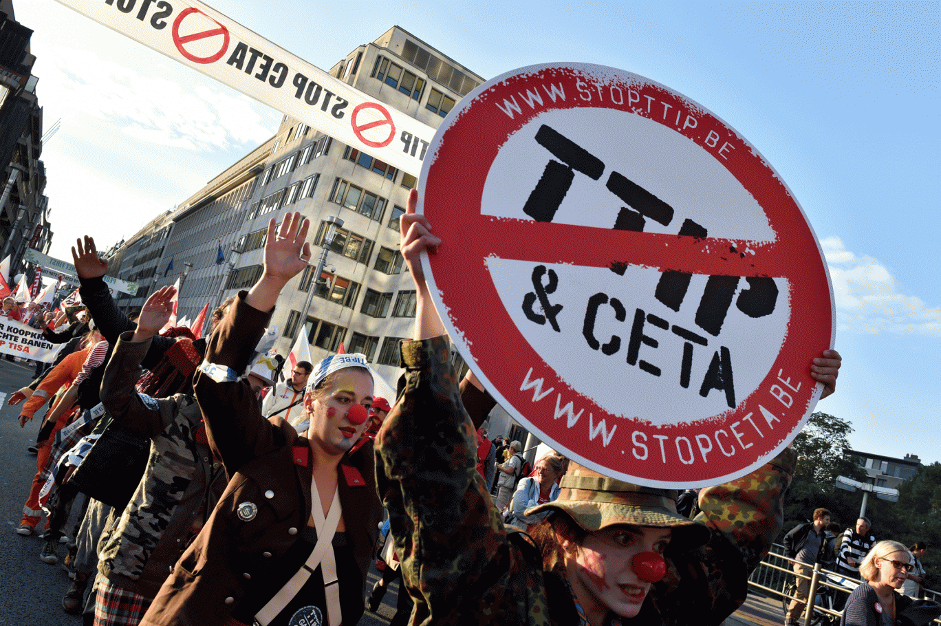 ΕΕ: Η συμφωνία TTIP μπορεί να επανέλθει με νέο όνομα