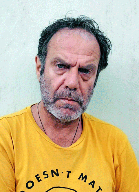 Το ξεκατίνιασμα του Ολύμπου, στο θέατρο Olvio